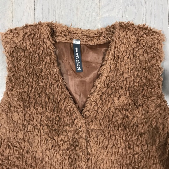 Design Lab Lord & Taylor Brown Teddy Faux Fur Vest - Picture 2 of 8